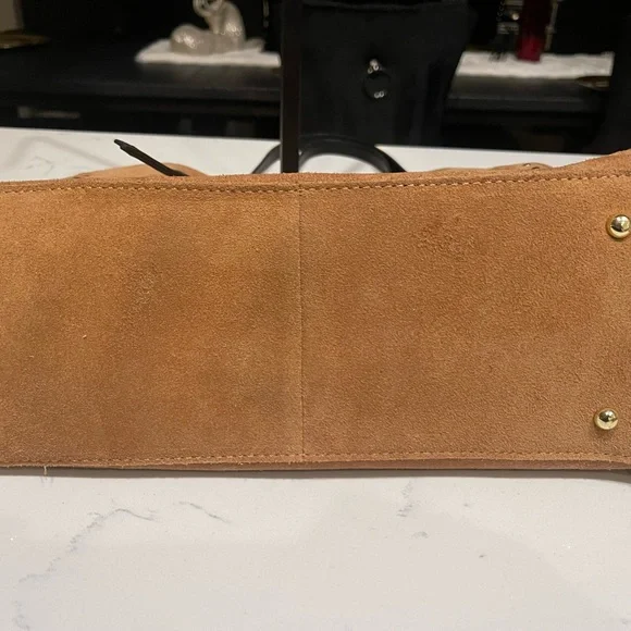 American Leather Tan Suede Women's Bag - Picture 7 of 9